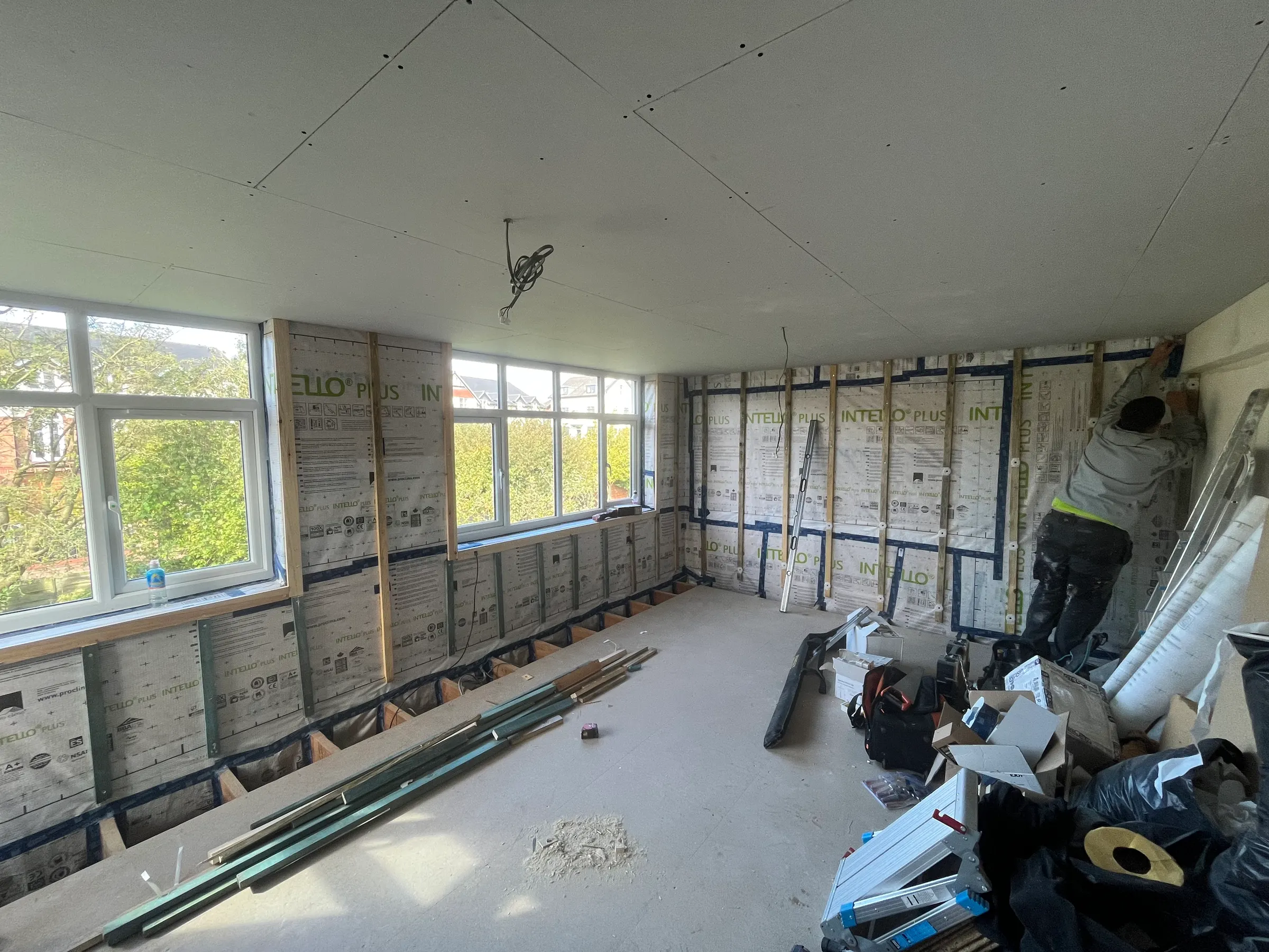 Internal wall insulation — Battens and boarding