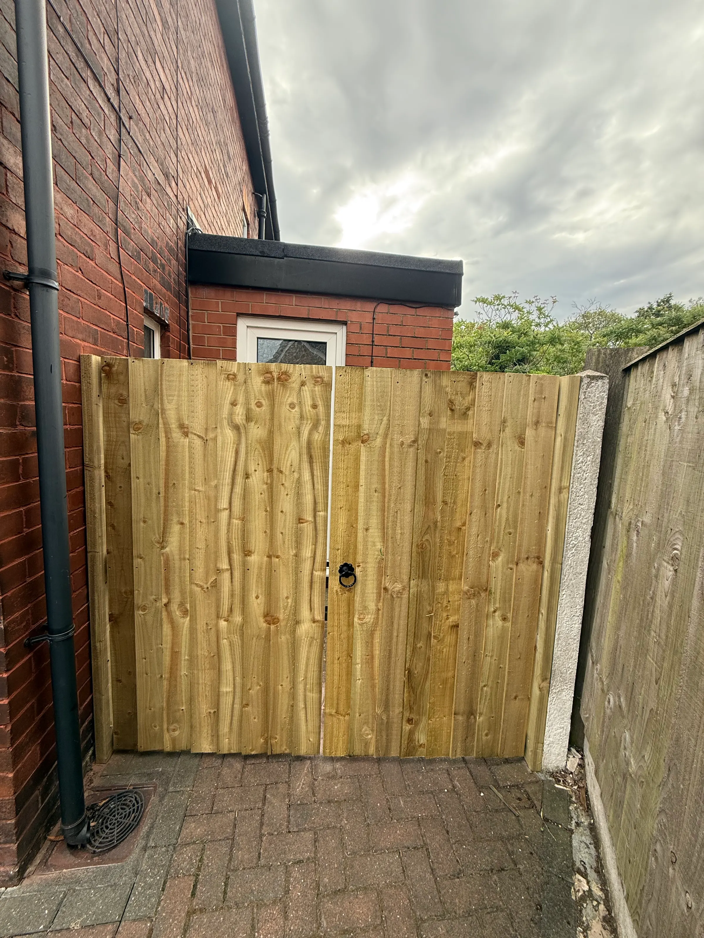 Garden gate — New gate